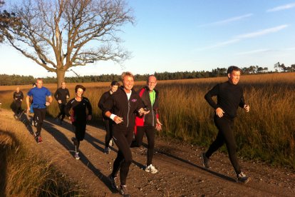 Ben jij dol op de natuur? Tijdens deze belevenis ga je hardlopen onder begeleiding van een gids en ontdek je op een sportieve manier het leefgebied van de ree, het damhert, het wild zwijn, de das of de koning van de Veluwe.