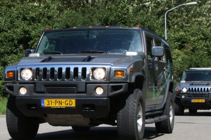 Tijdens deze prachtige belevenis ga jij drie spectaculaire vierwiel ervaringen beleven. Je gaat in een stoere Hummer rijden, op een quad off-road rijden en tot slot krijg je ook nog eens een slipcursus. Laat het avontuur maar beginnen!