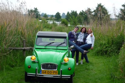 Twee dagen rijden in een 2CV Twee dagen rijden in een 2CV