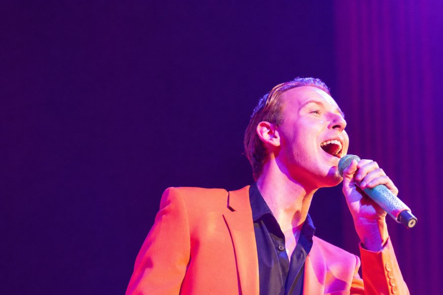 Typisch Hollands: Dé dinnershow met de beste meezingers!